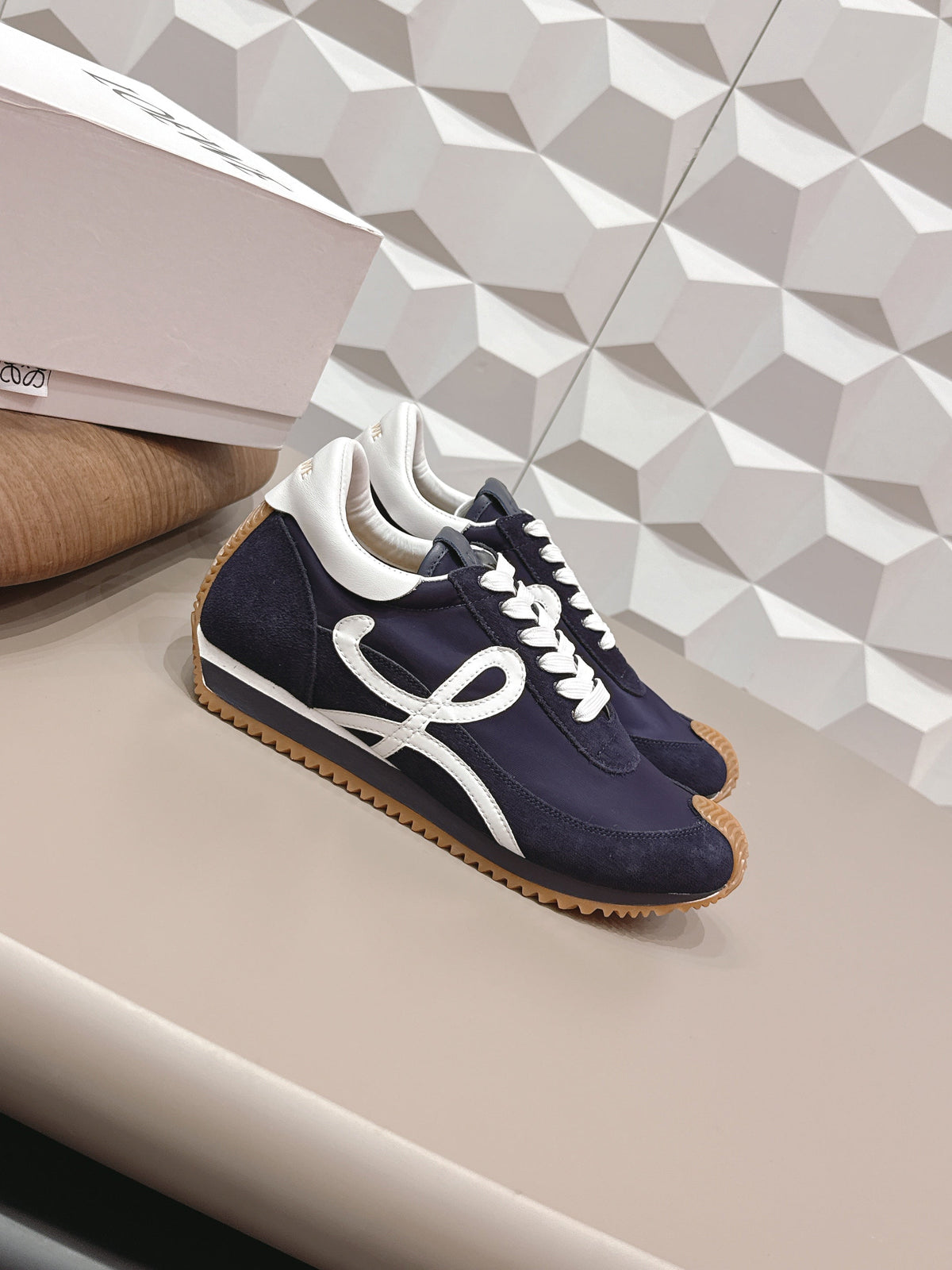 L2-Sneakers