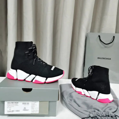 B - SNEAKERS