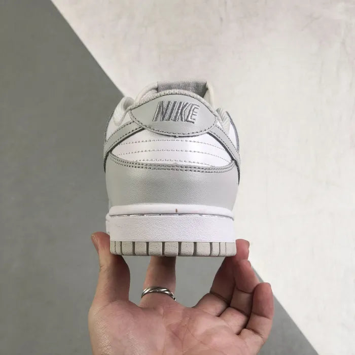 N - SNEAKERS