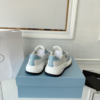 P-Sneakers