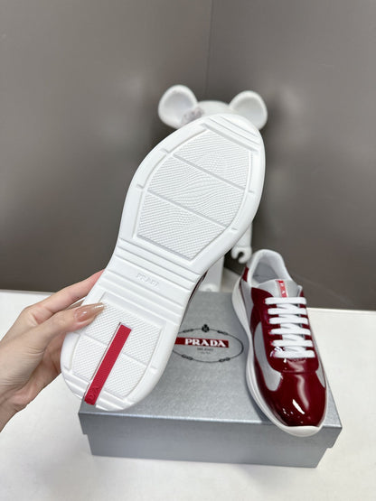 P-Sneakers