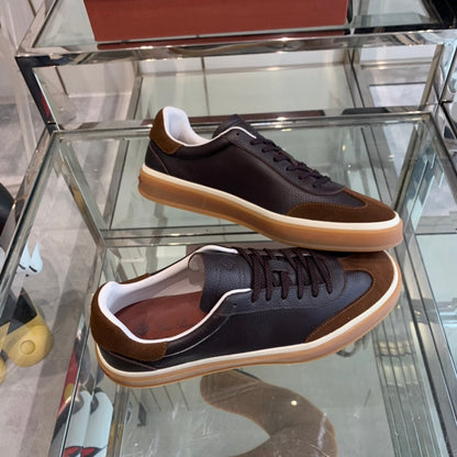L-Sneakers