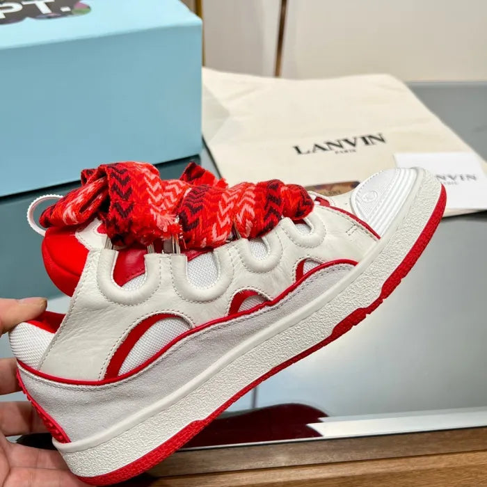 L - SNEAKERS