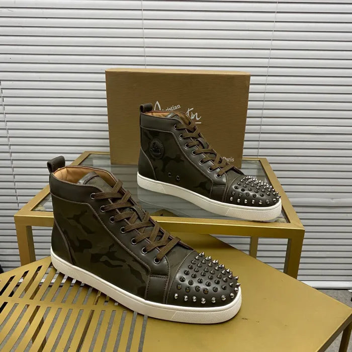 A - SNEAKERS
