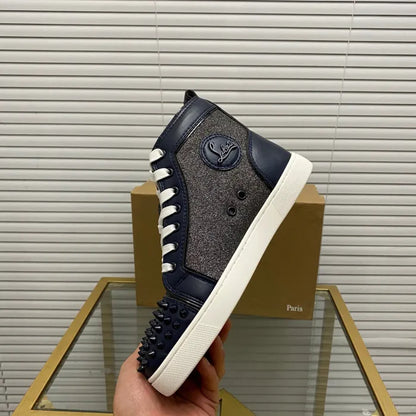 A - SNEAKERS