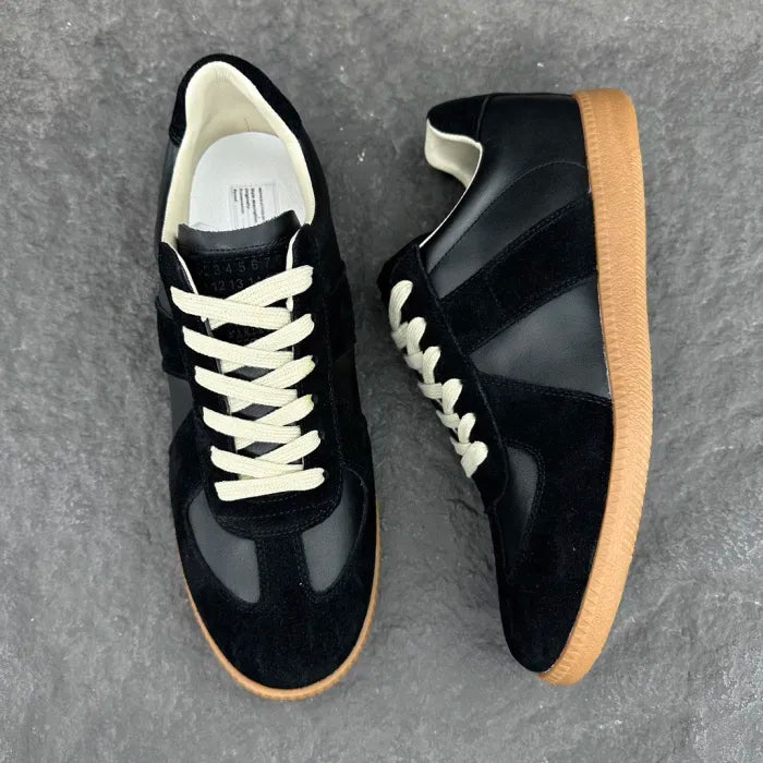 M - SNEAKERS