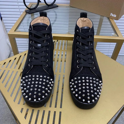 A - SNEAKERS