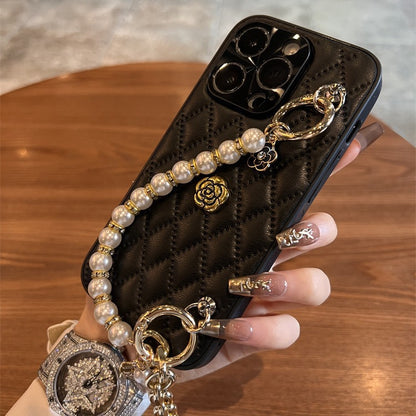 Camellia RhombusPearl BraceletiPhone case PearlBracelet