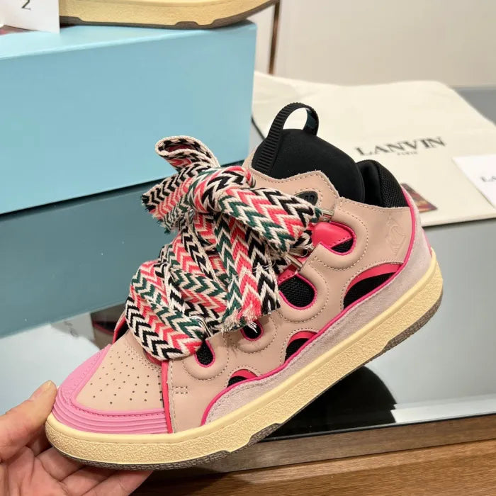 L - SNEAKERS