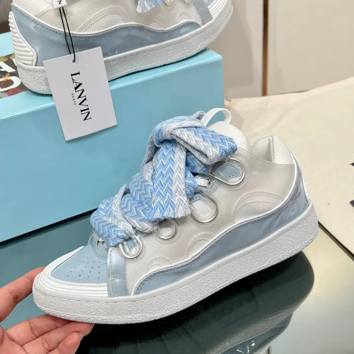 L - SNEAKERS