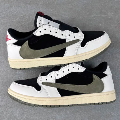 N - SNEAKERS