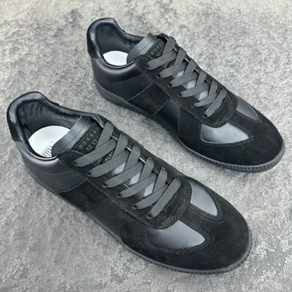 M - SNEAKERS