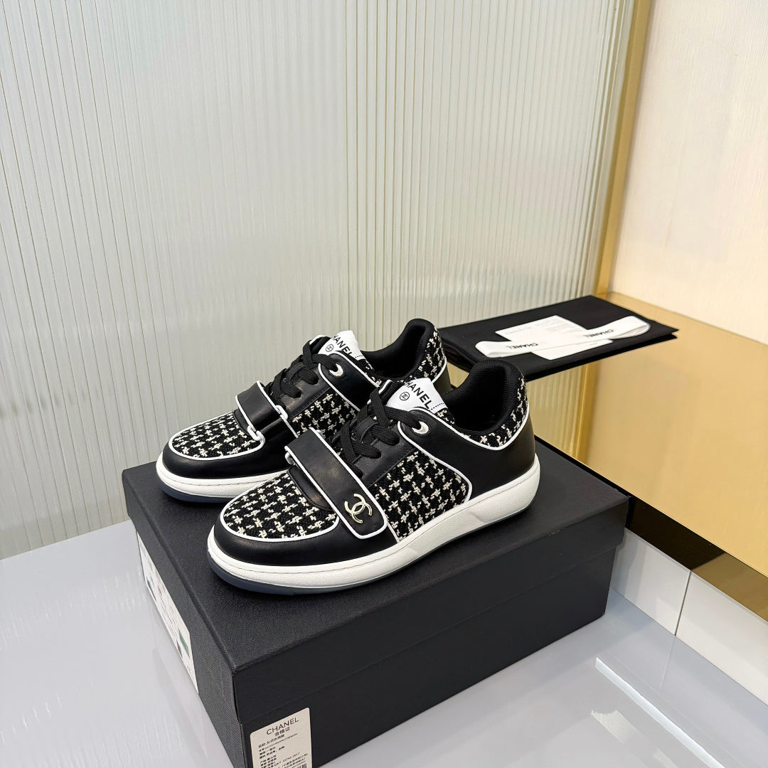 C-Sneakers