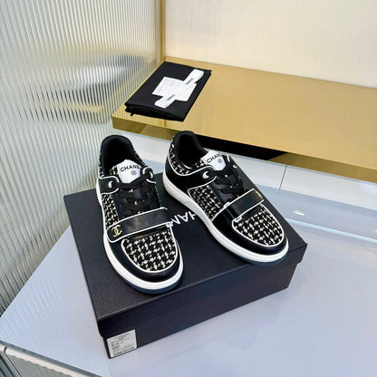 C-Sneakers