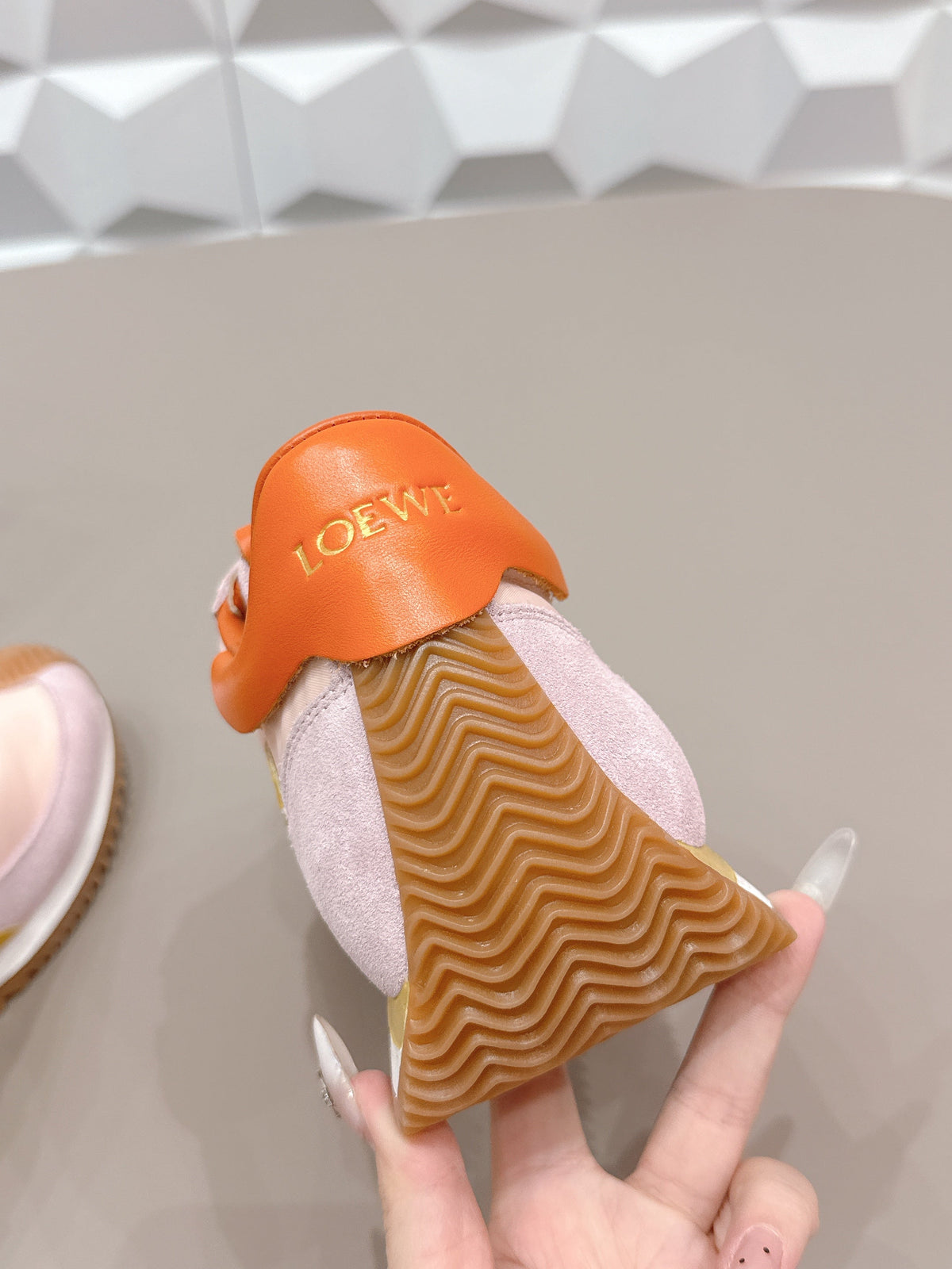 L2-Sneakers