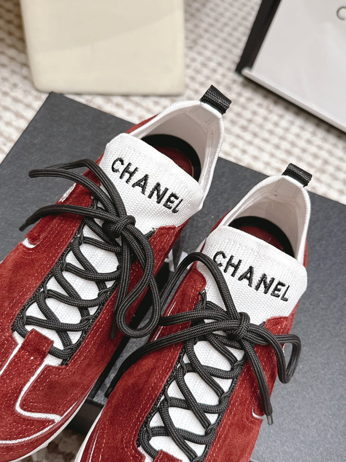 C-Sneakers