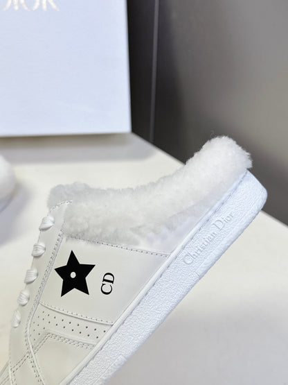 D-Sneakers