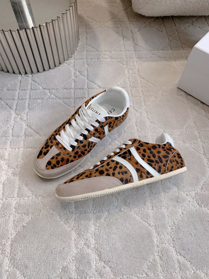 S-Sneakers