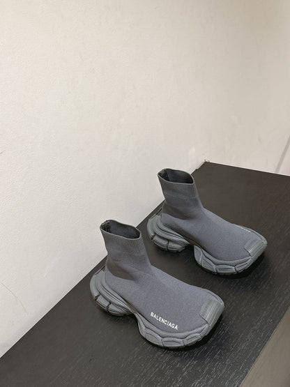 B-Sneakers