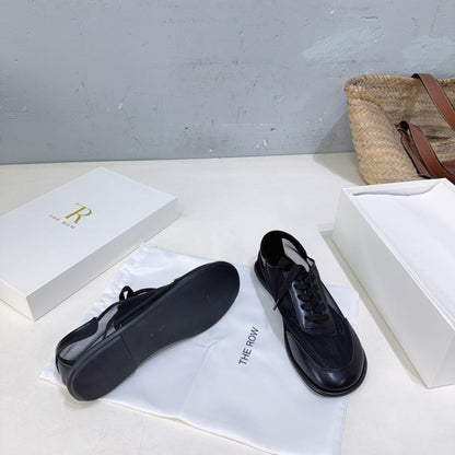 T-Sneakers