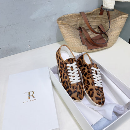 T-Sneakers