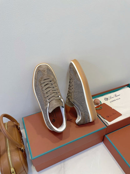 L-Sneakers