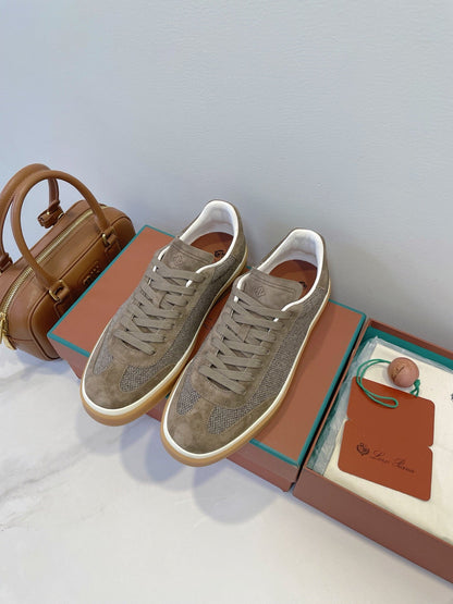 L-Sneakers