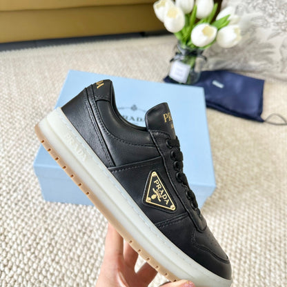 P-Sneakers