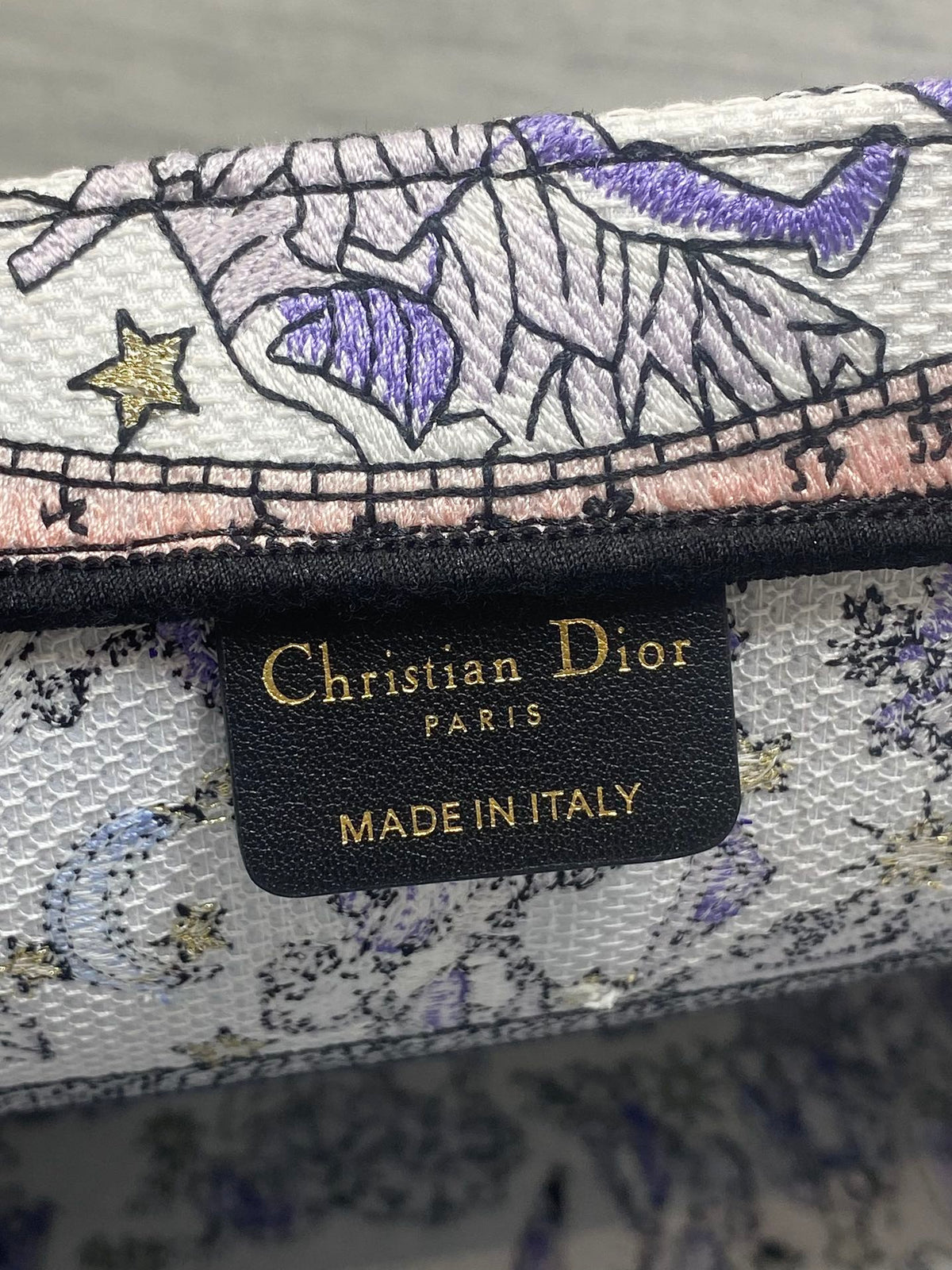 D-Book Tote