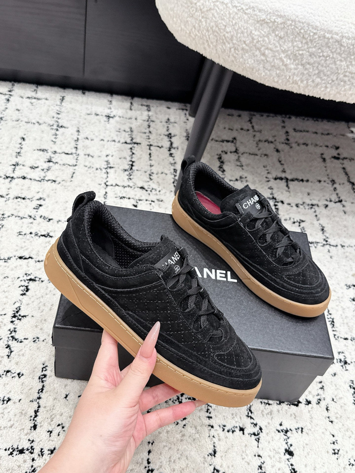 C-Sneakers