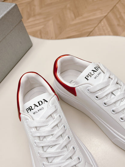 P-Sneakers