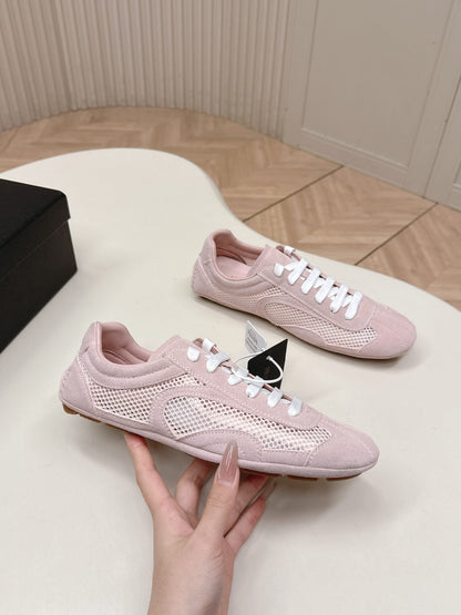 P-Sneakers