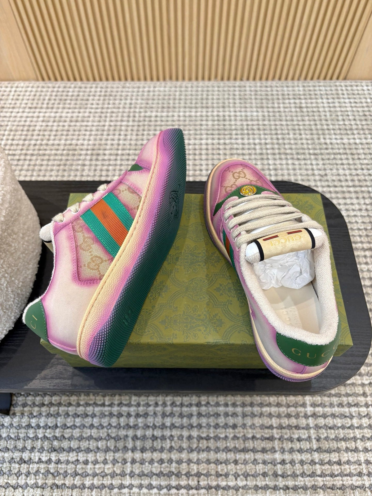 G-Sneakers