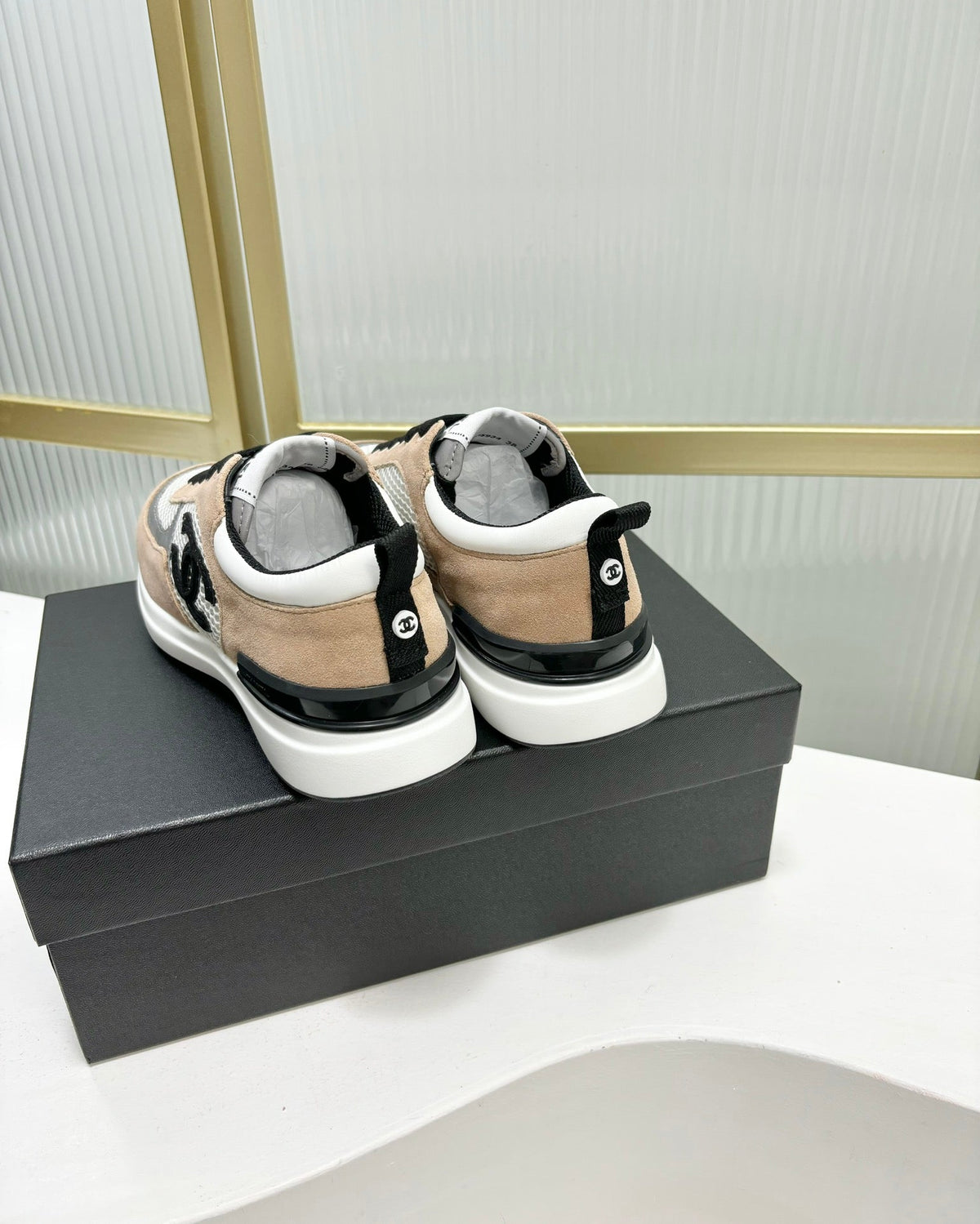 C-Sneakers