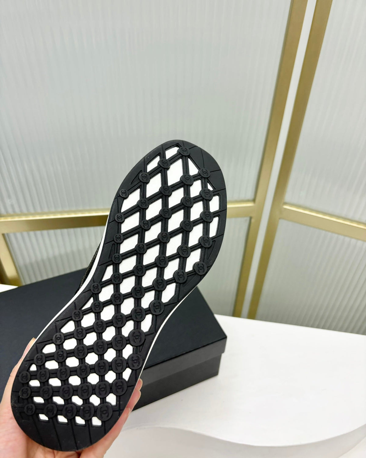 C-Sneakers