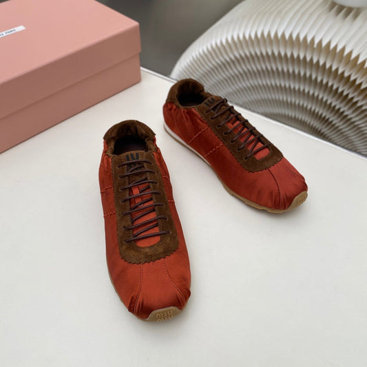 M-Sneakers