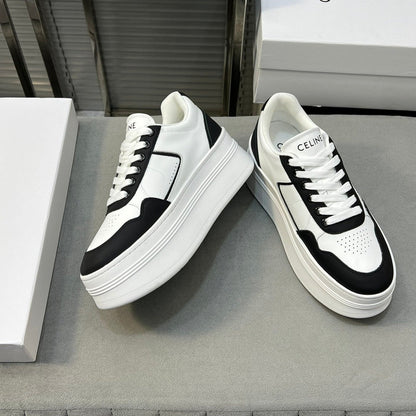 S-Sneakers
