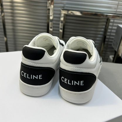 S-Sneakers