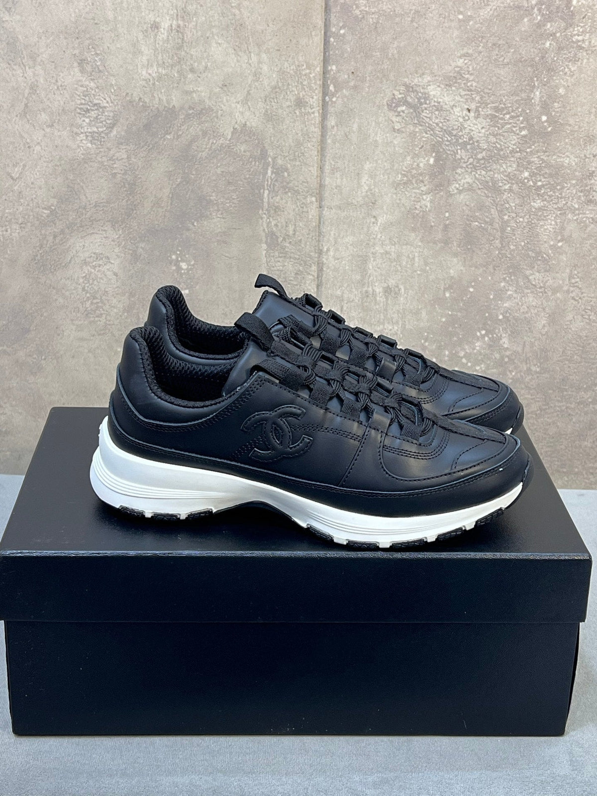 C-Sneakers