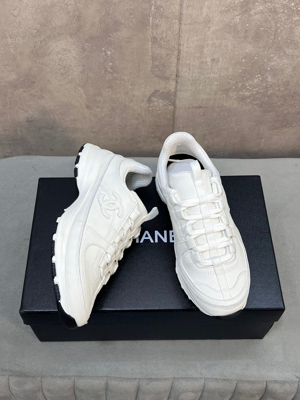 C-Sneakers