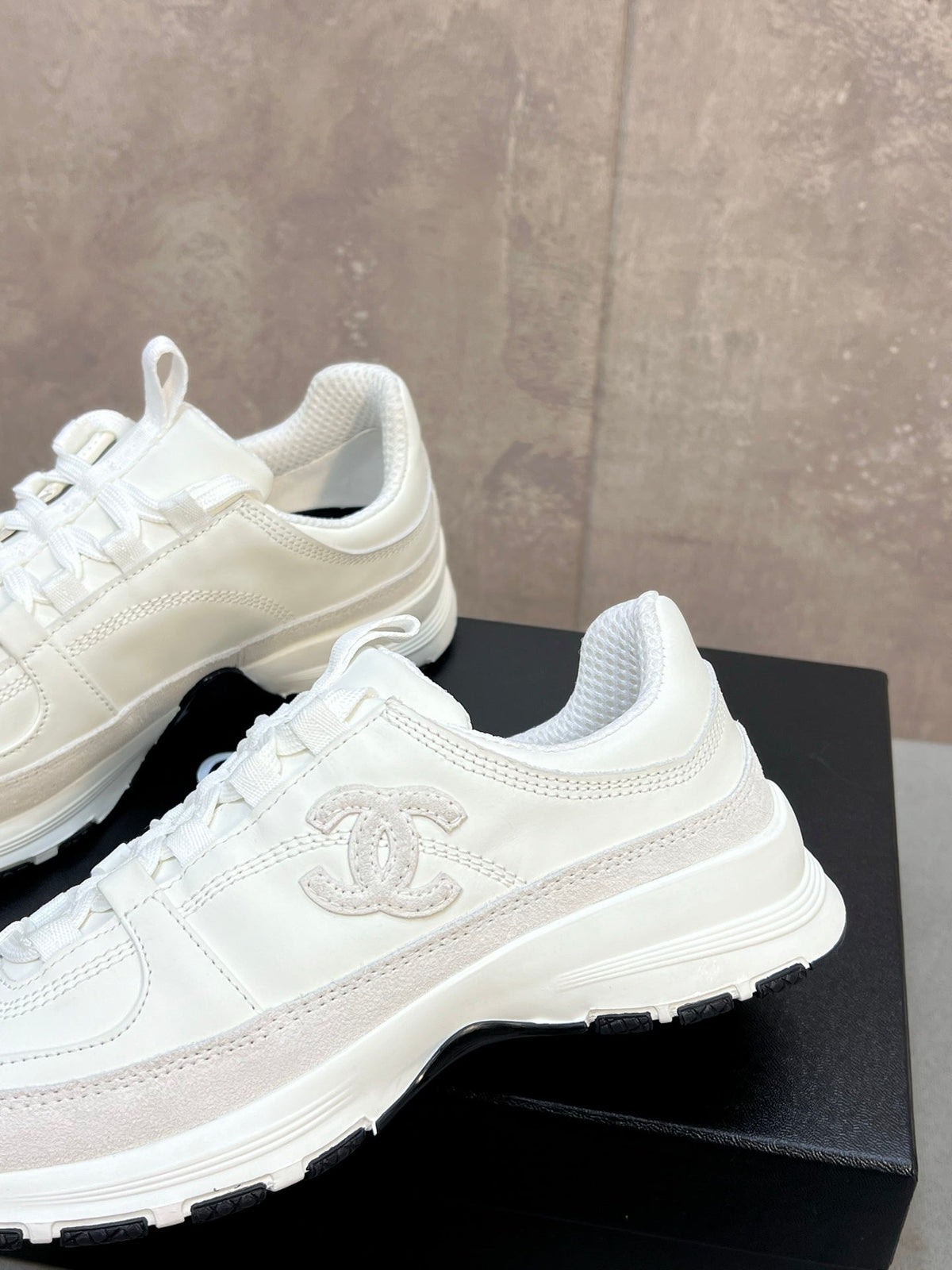 C-Sneakers