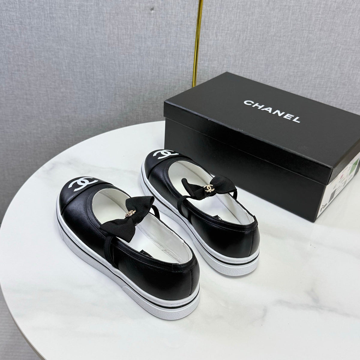 C-Sneakers