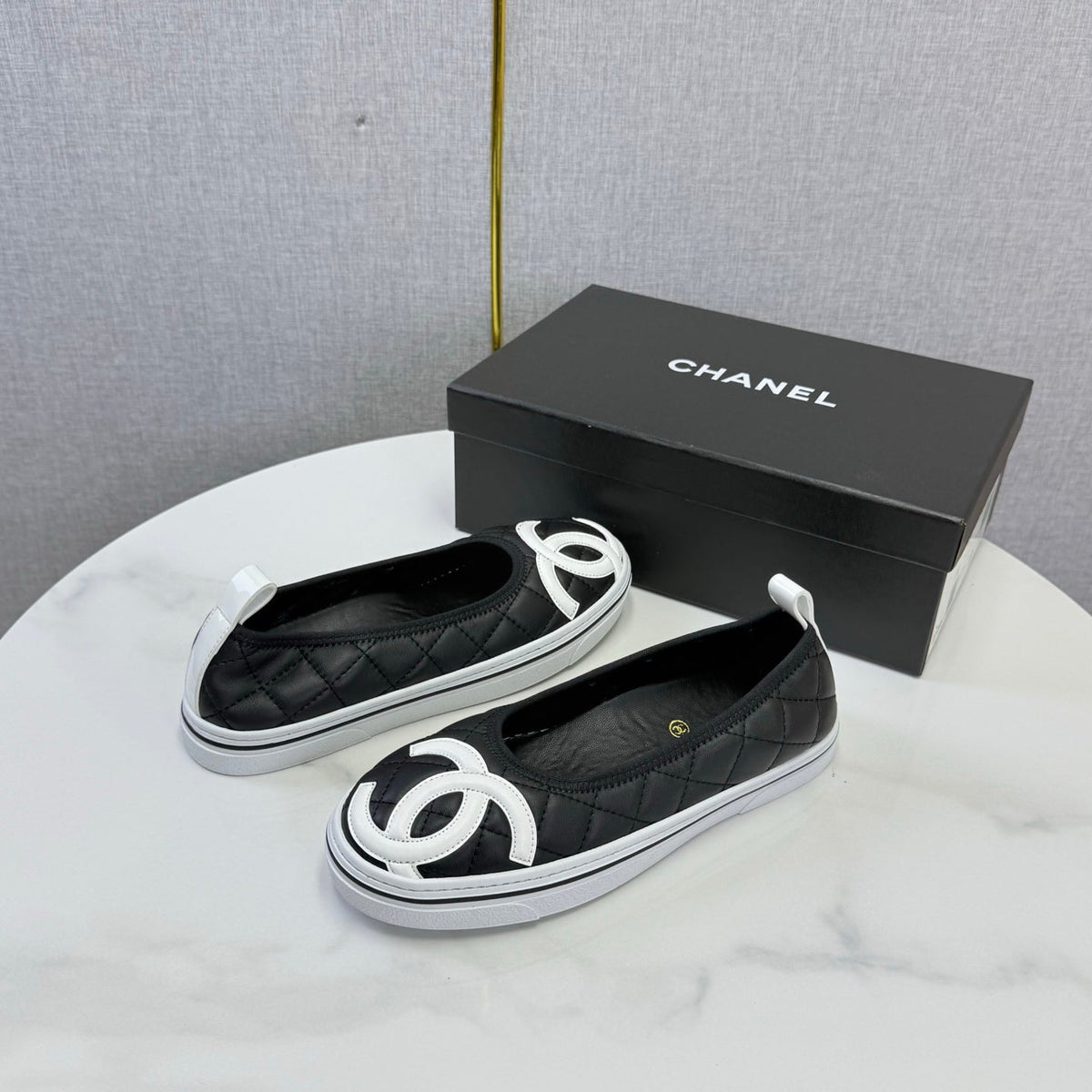C-Sneakers