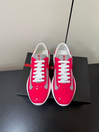 P-Sneakers