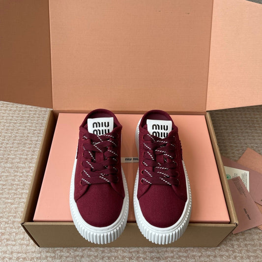 M-Sneakers