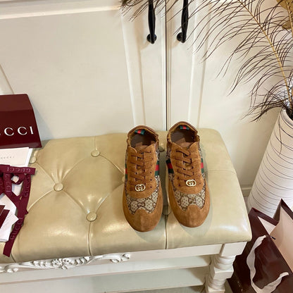 G-Sneakers