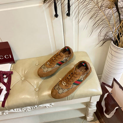 G-Sneakers