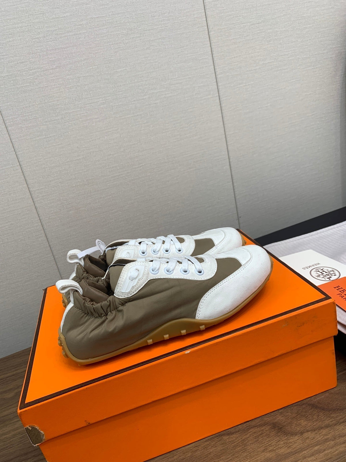 A-Sneakers