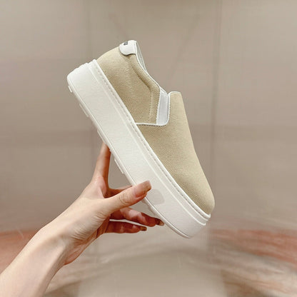 M-Sneakers