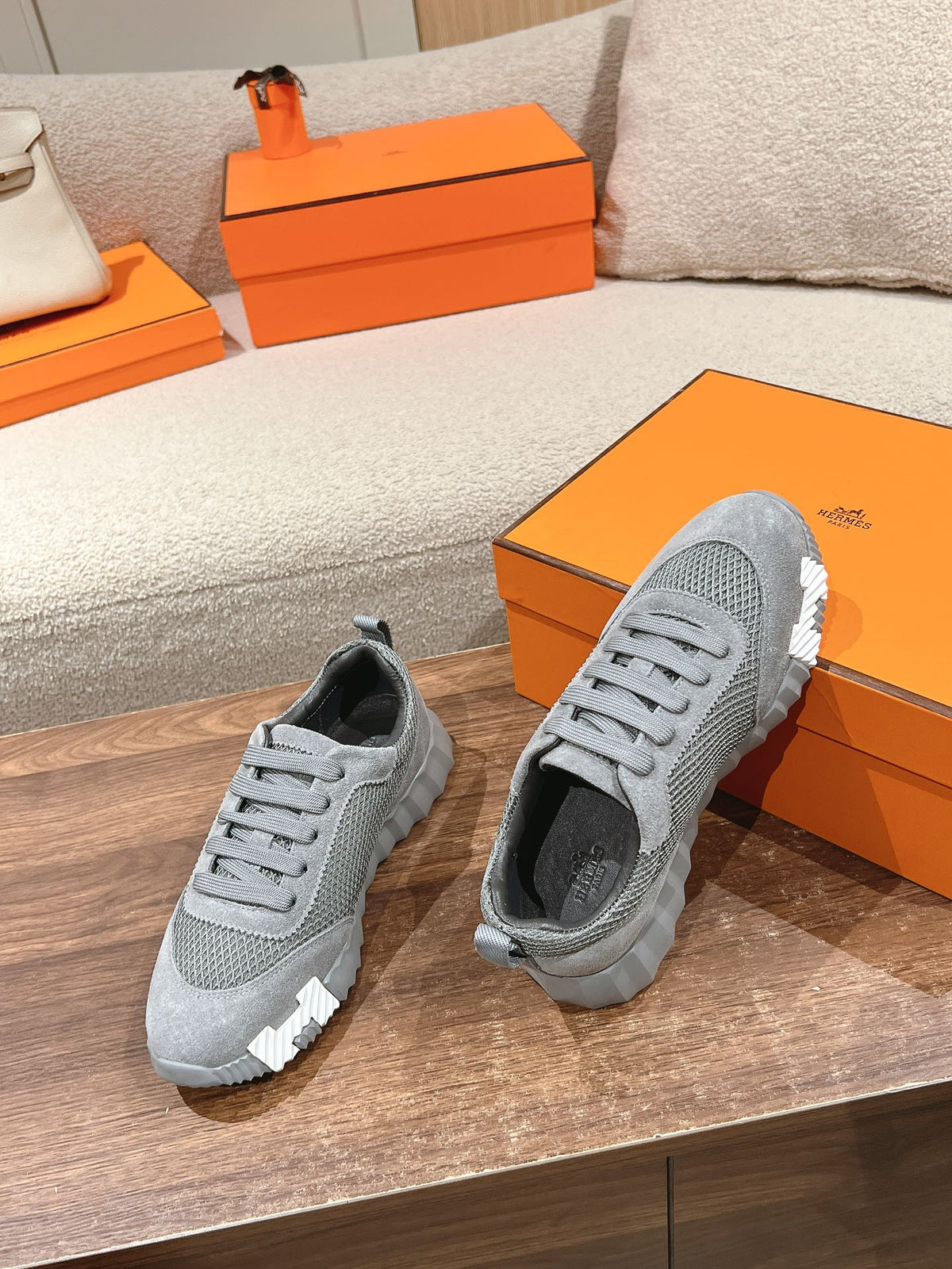 A-Sneakers